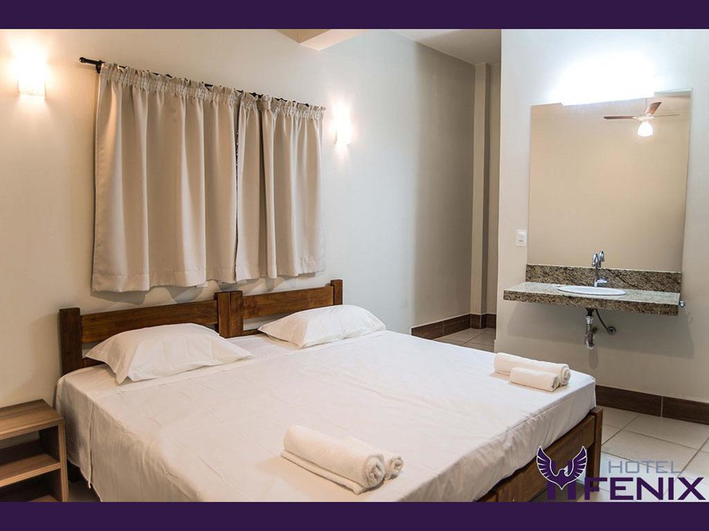 Hotel Fenix Assis Oda fotoğraf