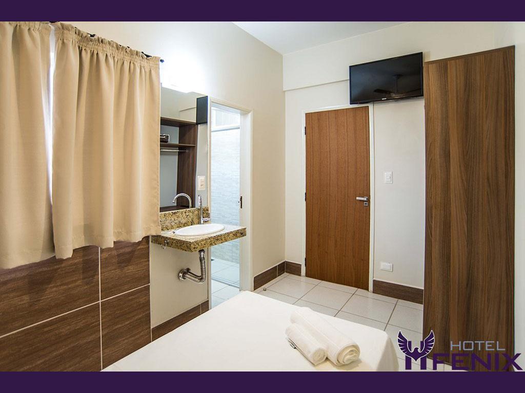Hotel Fenix Assis Oda fotoğraf